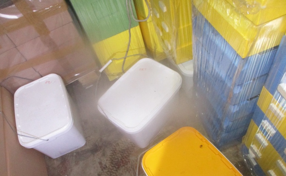 Почти 200 кг мёда для петербуржцев изъяли в Псковской области 