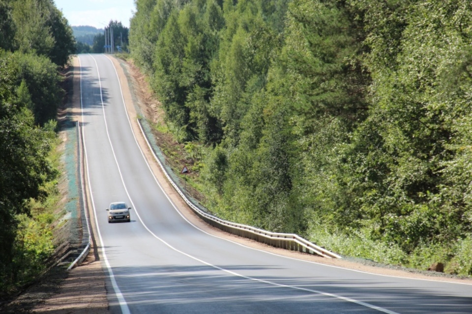 Примерно 212 км автомобильных дорог отремонтировали в этом году в Псковской области по нацпроекту