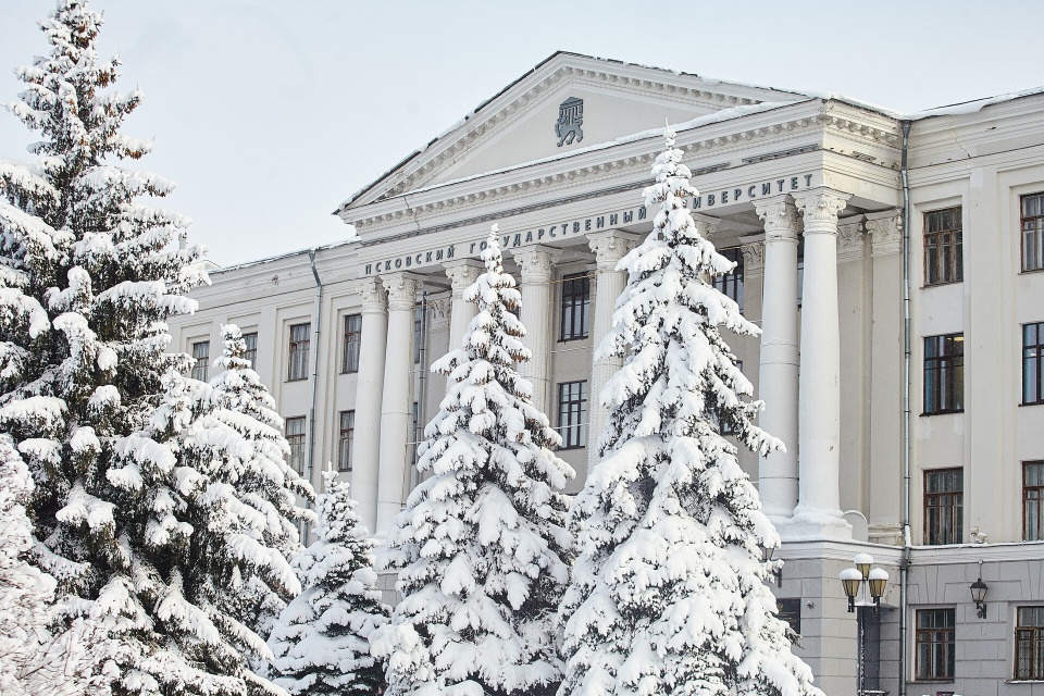 После новогодних праздников невакцинированных студентов ПсковГУ не пустят в вуз