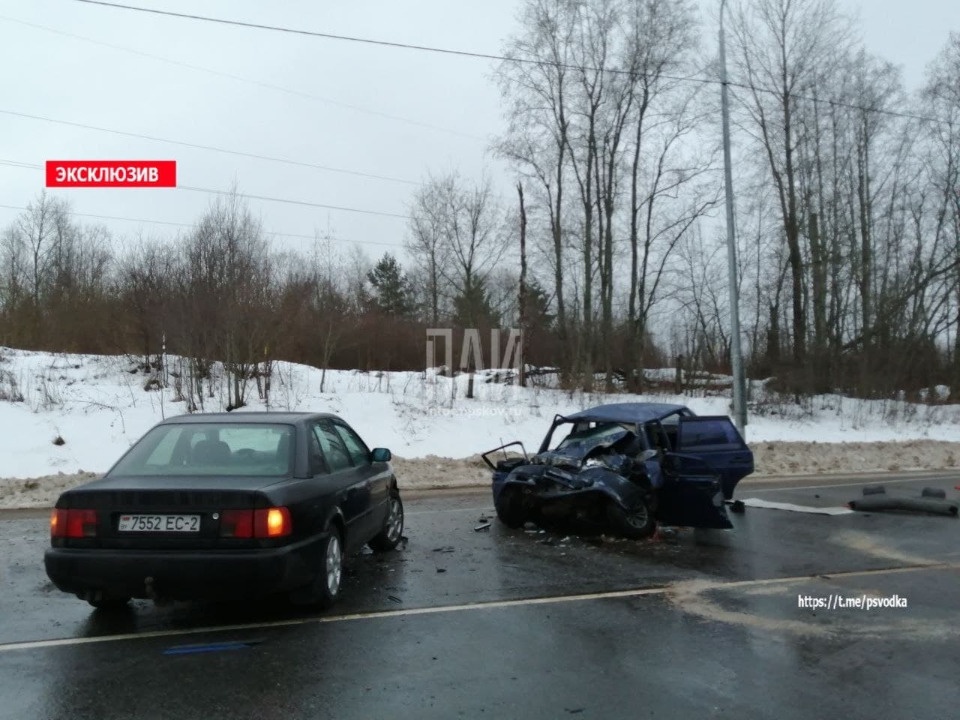 15 человек пострадали в результате ДТП в Псковской области за неделю