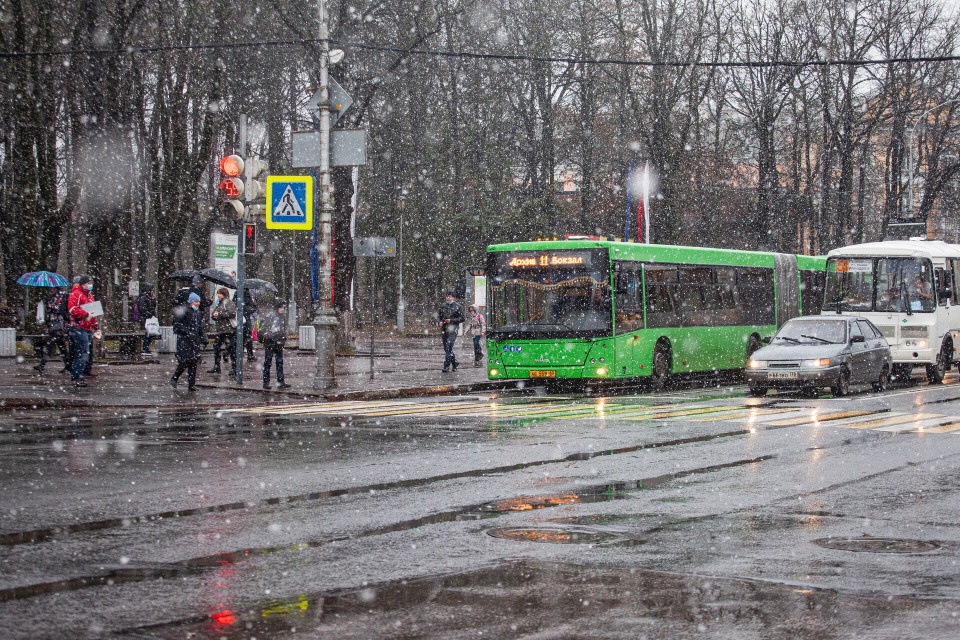 На новогодние праздники в Пскове изменится расписание движения автобусов На новогодние праздники в Пскове изменится расписание движения автобусов