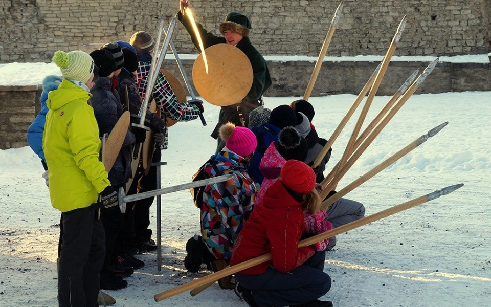 Новогодняя афиша Пскова