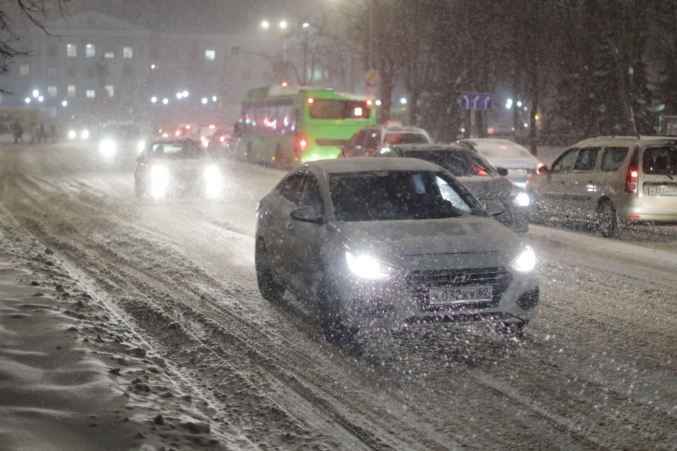 В Пскове на новогодних праздниках не будут ограничивать движение автомобилей