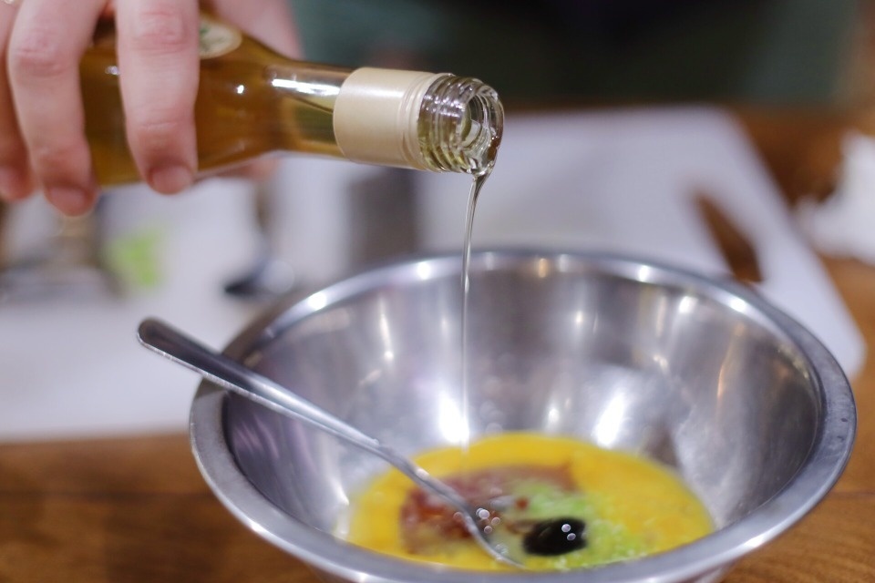 Денис Романенко: Добавить трюфельное масло - и получится современное блюдо