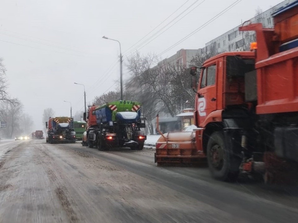 Более 90 аварийных бригад будут работать в Псковской области в новогодние праздники 