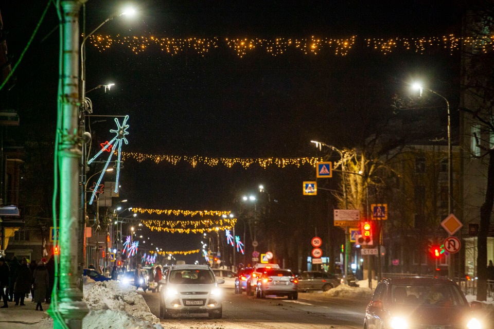 31 января в Пскове начнут убирать уличные новогодние украшения
