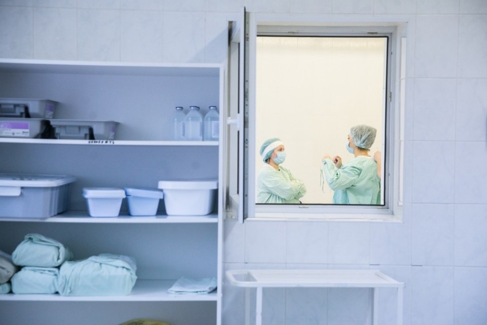 Еще 86 человек заболели коронавирусом в Псковской области за прошедшие сутки