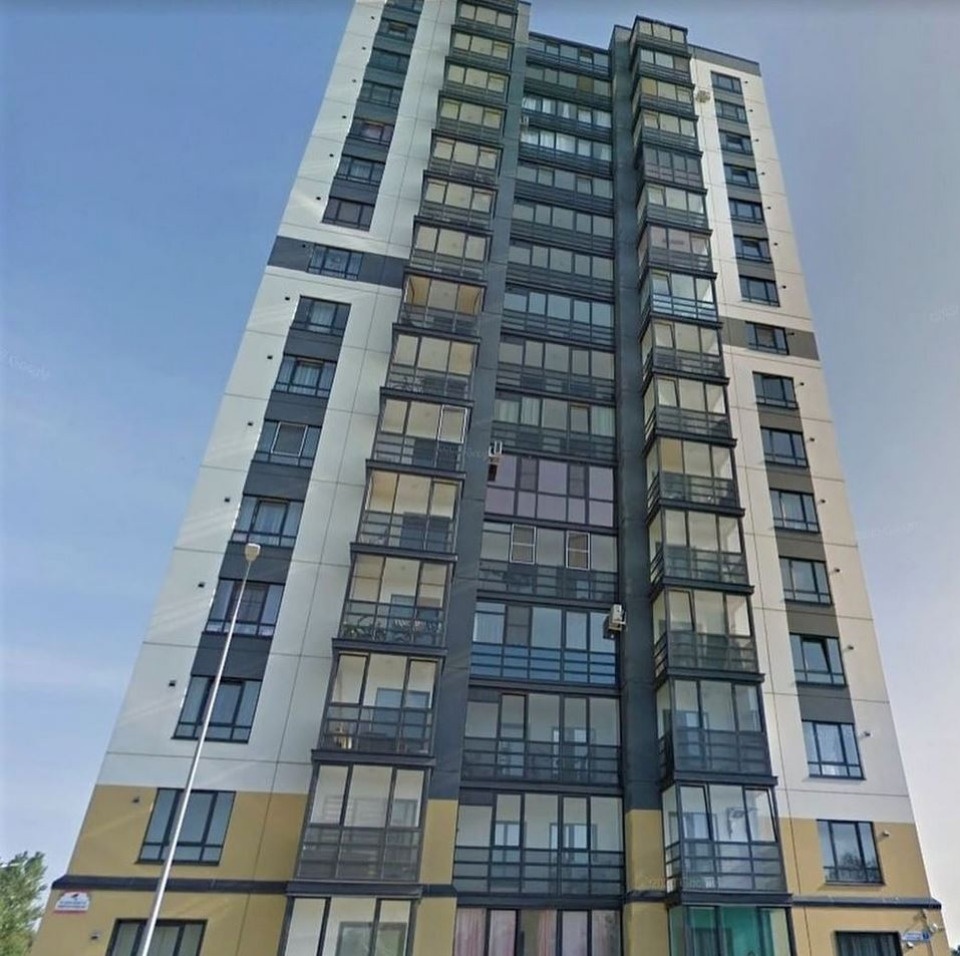 В конце января начнут замену внутридомовых коммуникаций в доме на Ижорского батальона в Пскове