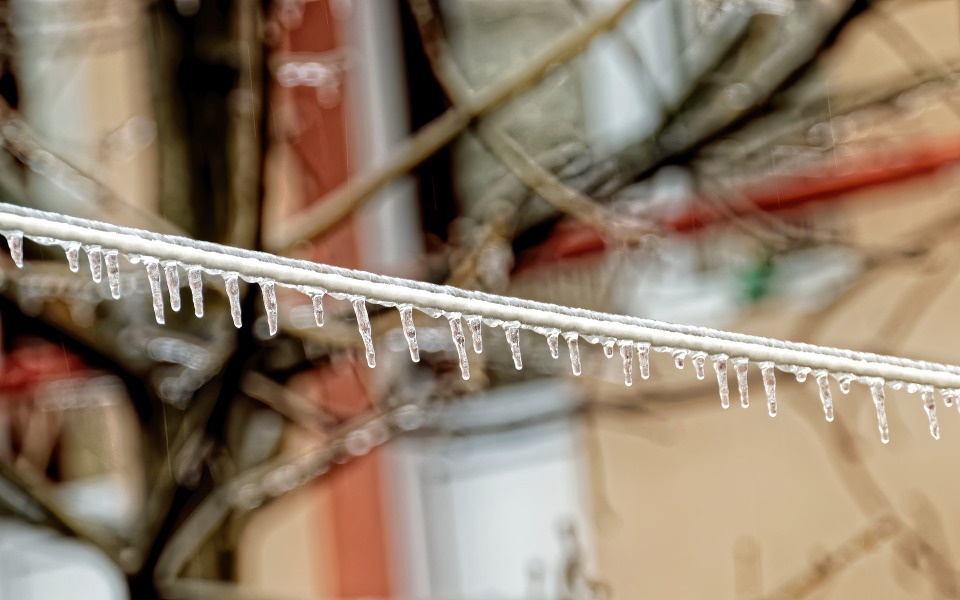 Энергетики ликвидируют последствия циклона «Герхильд» в Псковской области