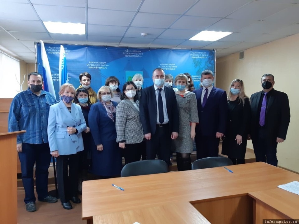 Профсоюзы подписали соглашение о сотрудничестве с администрацией Островского района