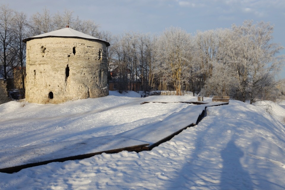 Снег и до +3 градусов прогнозируются в Псковской области 25 января