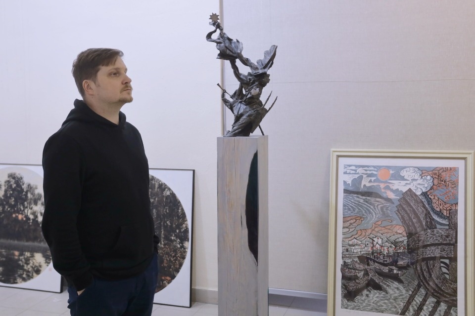 Связанные водой и смолой