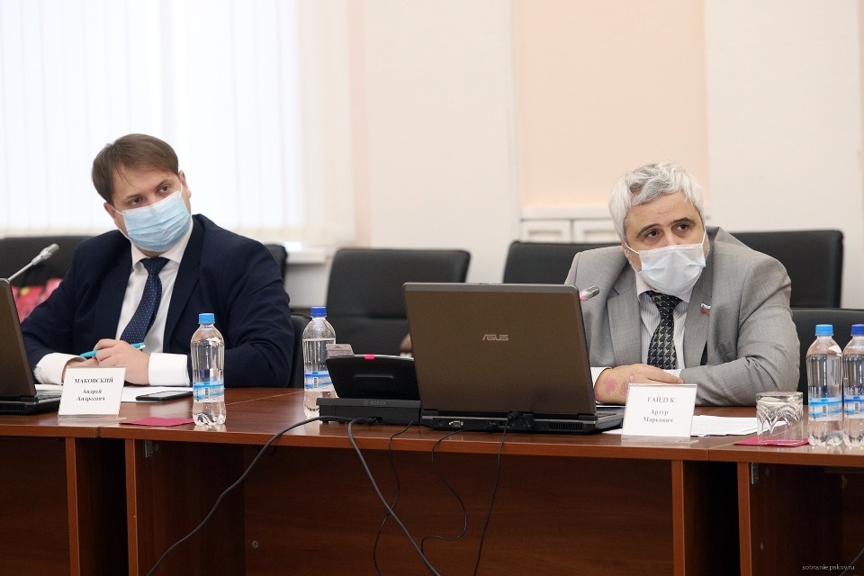 «Запорожец» vs Ferrari