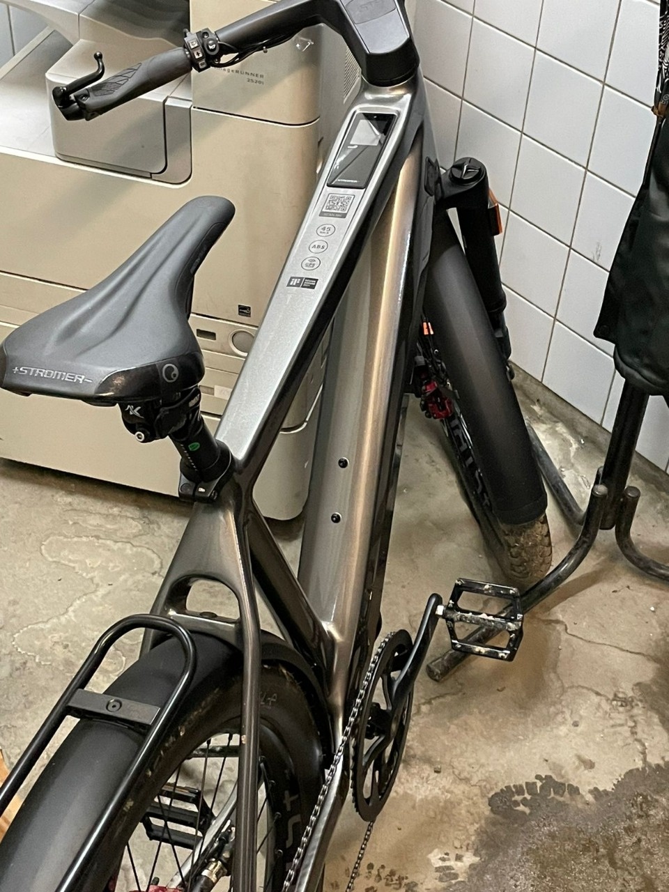 Ввоз электровелосипеда за 700 тысяч рублей пресекли псковские таможенники