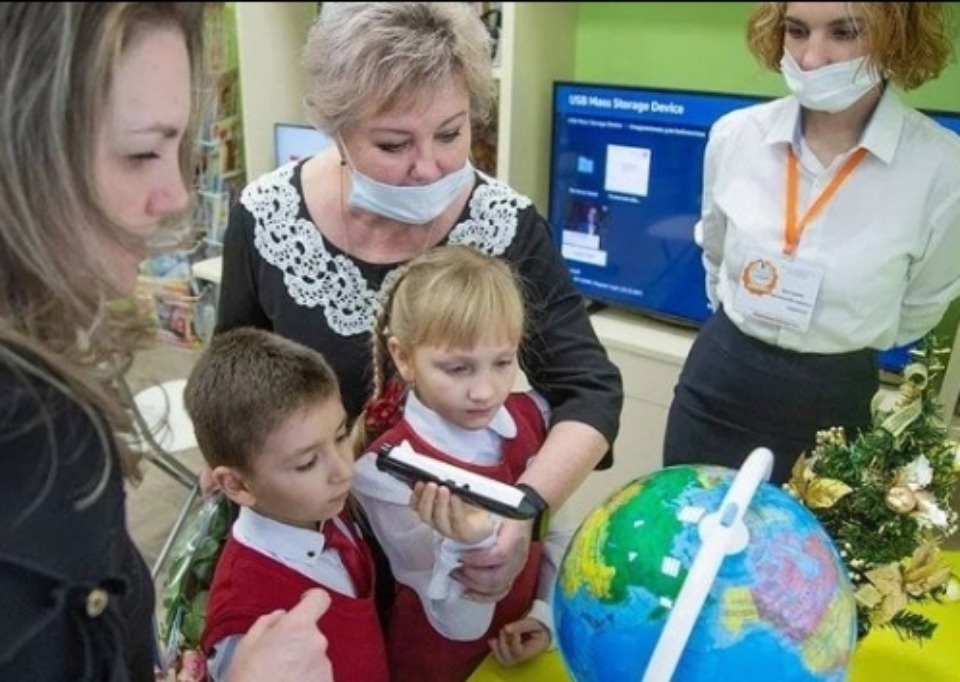 За прошлый год Великие Луки получили на реализацию региональных проектов 697,7 млн рублей