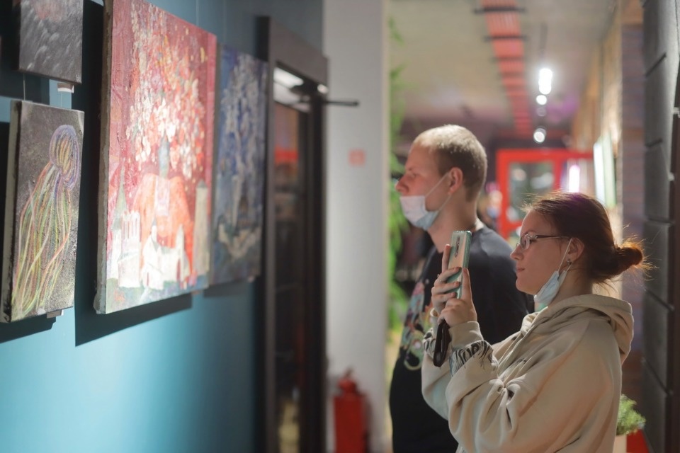 Молодая гвардия Молодая гвардия