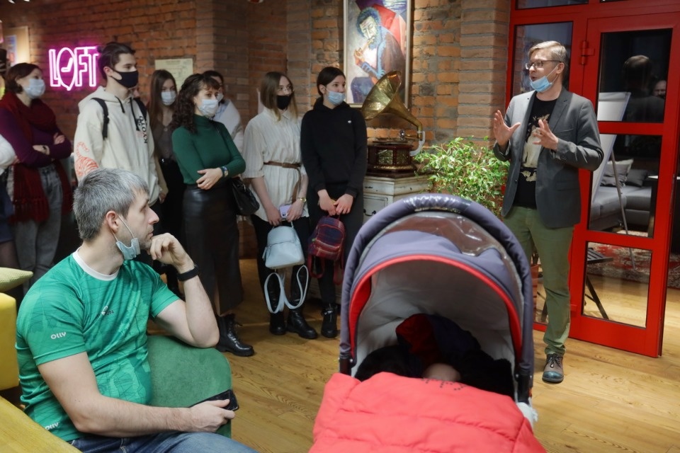 Молодая гвардия Молодая гвардия