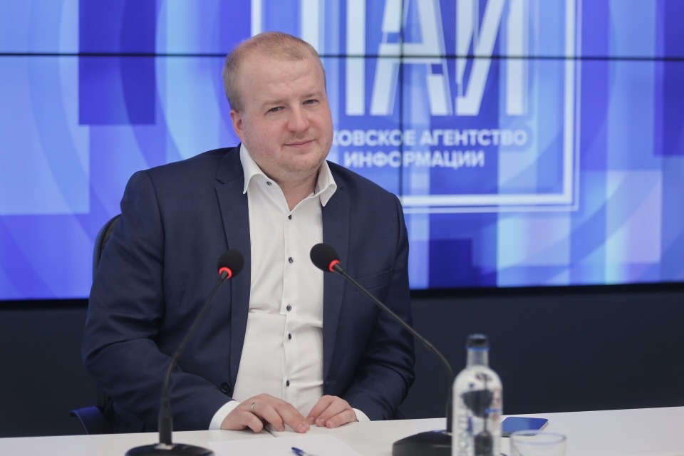 Люки, ярмарки, мосты 