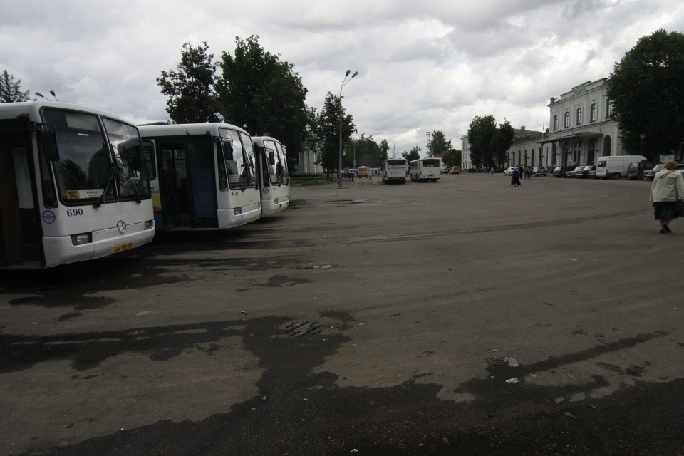 Люки, ярмарки, мосты 