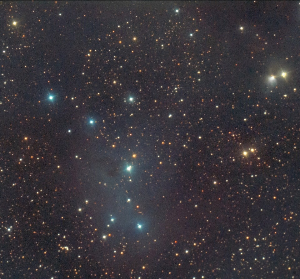 Две туманности запечатлели в небе над Псковским районом Две туманности запечатлели в небе над Псковским районом