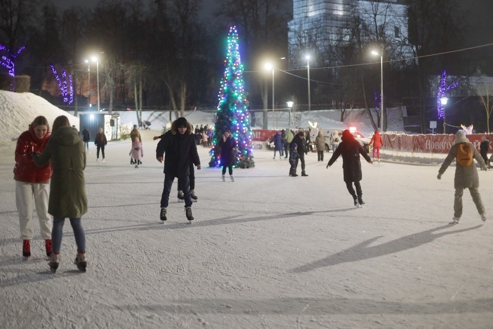 Псковские катки планируют снова открыть 12 февраля Псковские катки планируют снова открыть 12 февраля