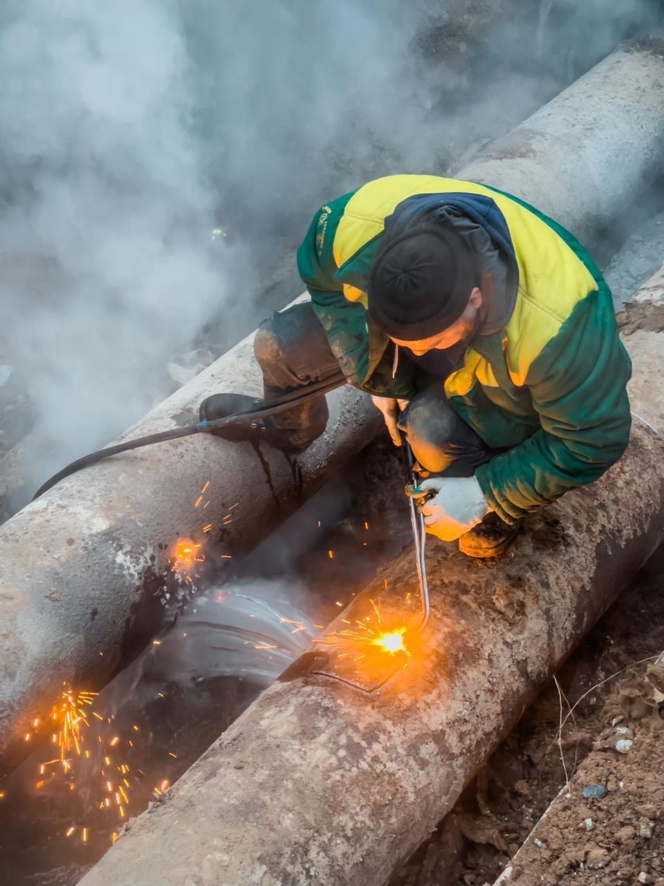 Несколько жилых домов и четыре детских сада остались без горячей воды и отопления на Завеличье в Пскове