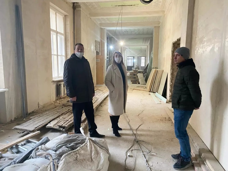 Строительство новой школы на  улице Юбилейной в Пскове идёт с опережением графика