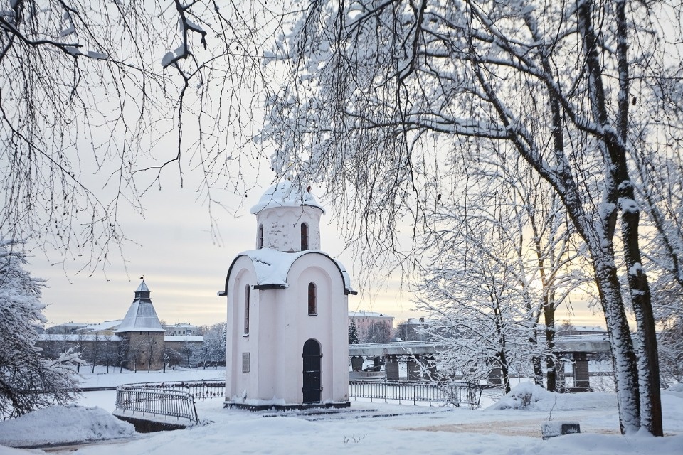 До 5 градусов тепла и мокрый снег ожидаются в Псковской области 22 февраля