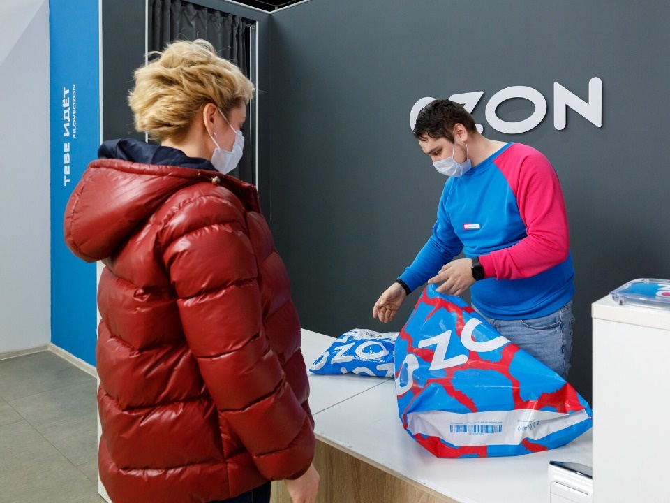 Новые меры поддержки для продавцов вводит OZON