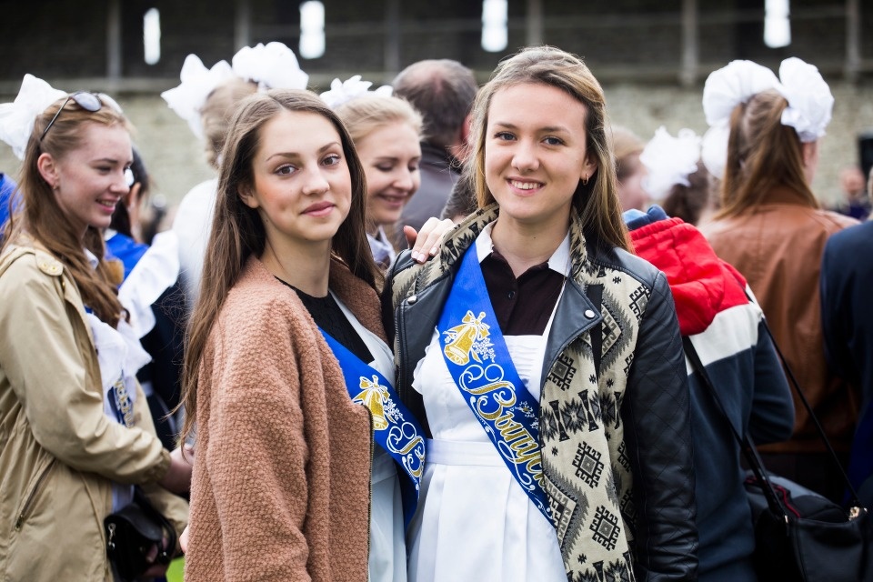 30 мая для псковских школьников закончится учебный год