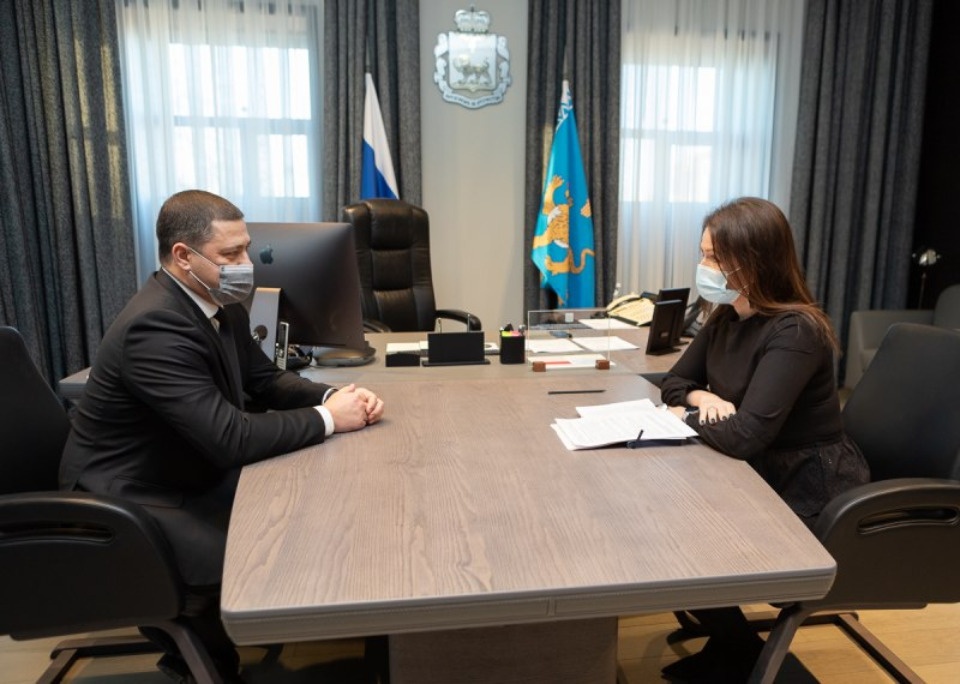 Запуск новых мультиплатформенных проектов обсудил губернатор с главой Медиахолдинга Псковской области 