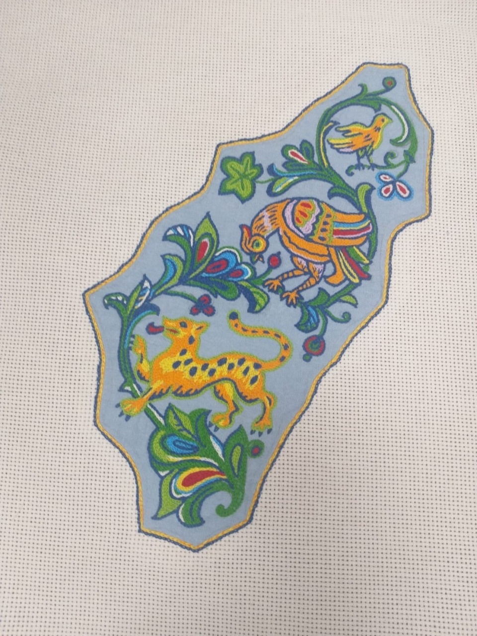 Мастерицы вышили карту Псковской области для всероссийского проекта