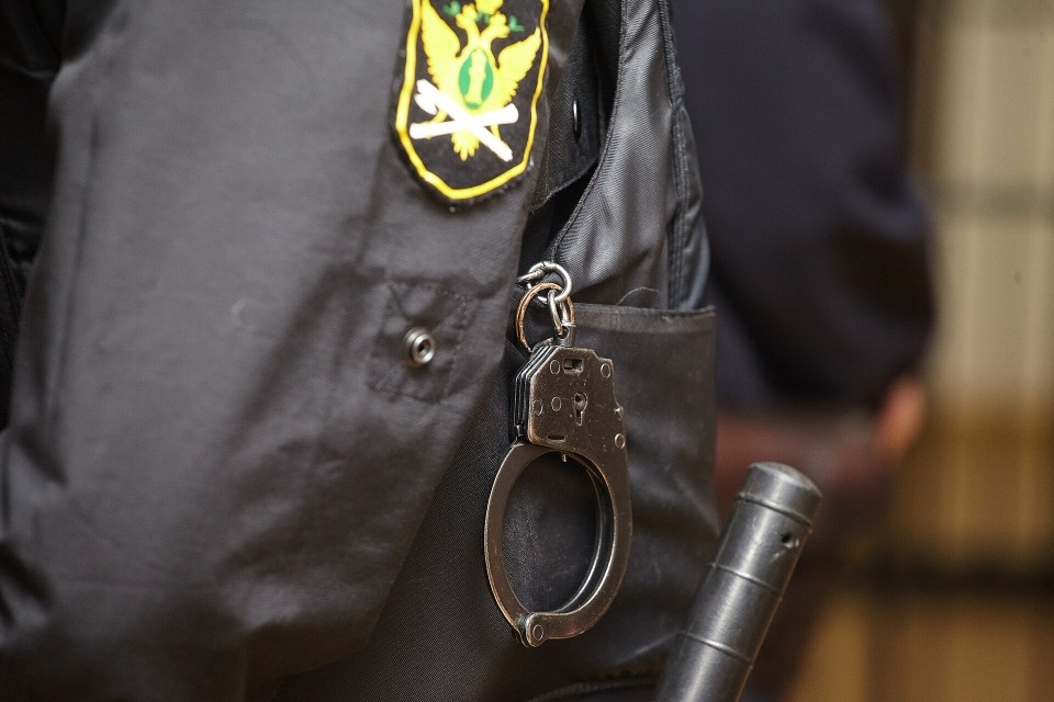 В Санкт-Петербурге задержали псковича, подозреваемого в домогательстве к школьнику В Санкт-Петербурге задержали псковича, подозреваемого в домогательстве к школьнику