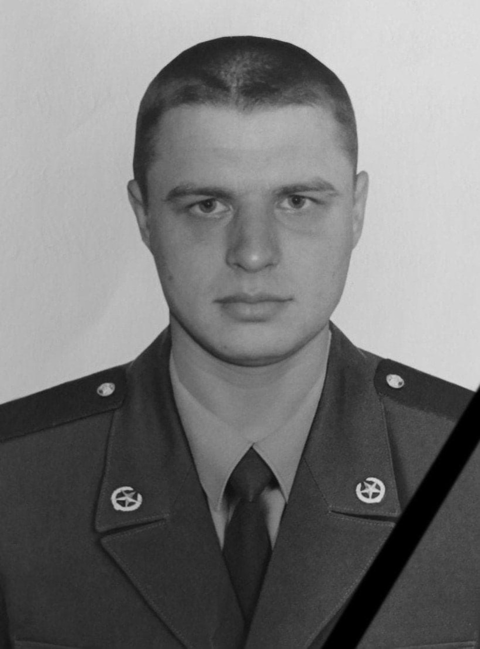 Состоялись похороны пяти псковских военнослужащих, погибших во время спецоперации на Украине