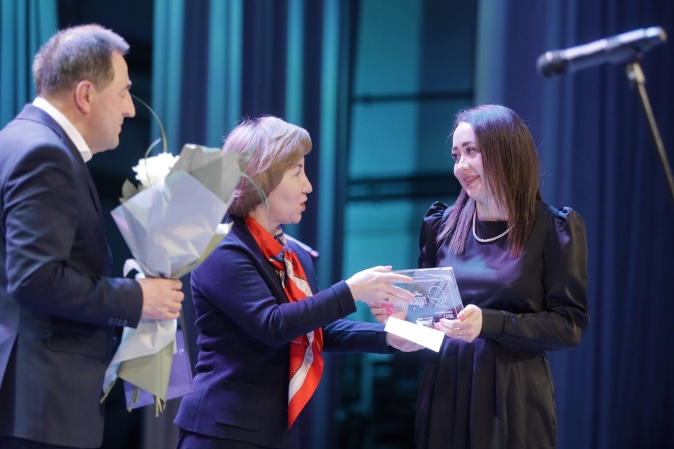 Яркие оттенки черного и белого