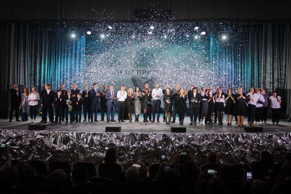 Яркие оттенки черного и белого