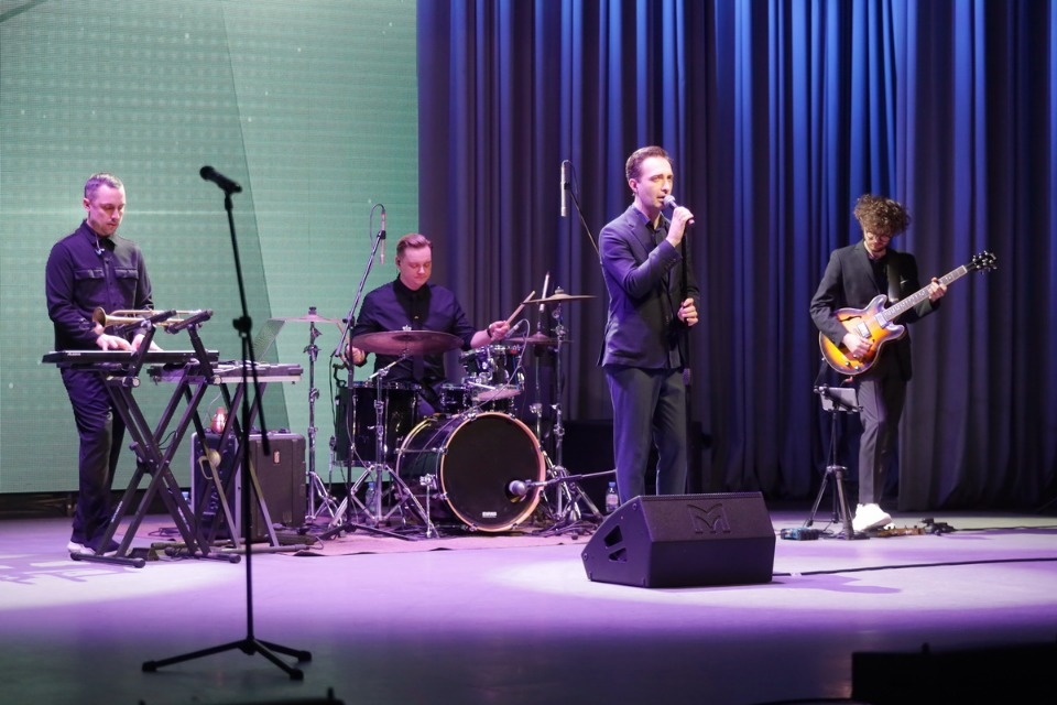 Всенародно признанные Всенародно признанные