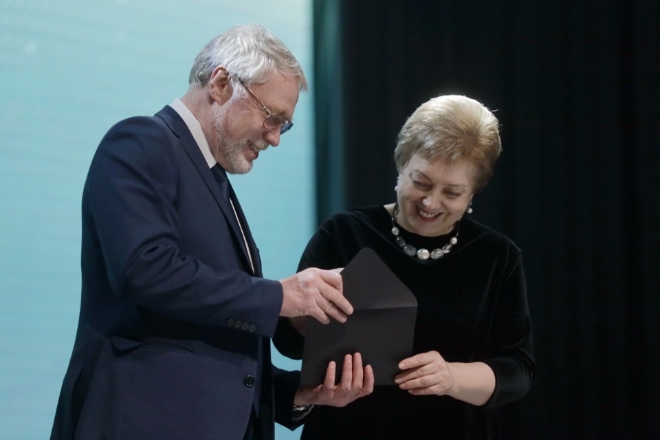 Всенародно признанные Всенародно признанные