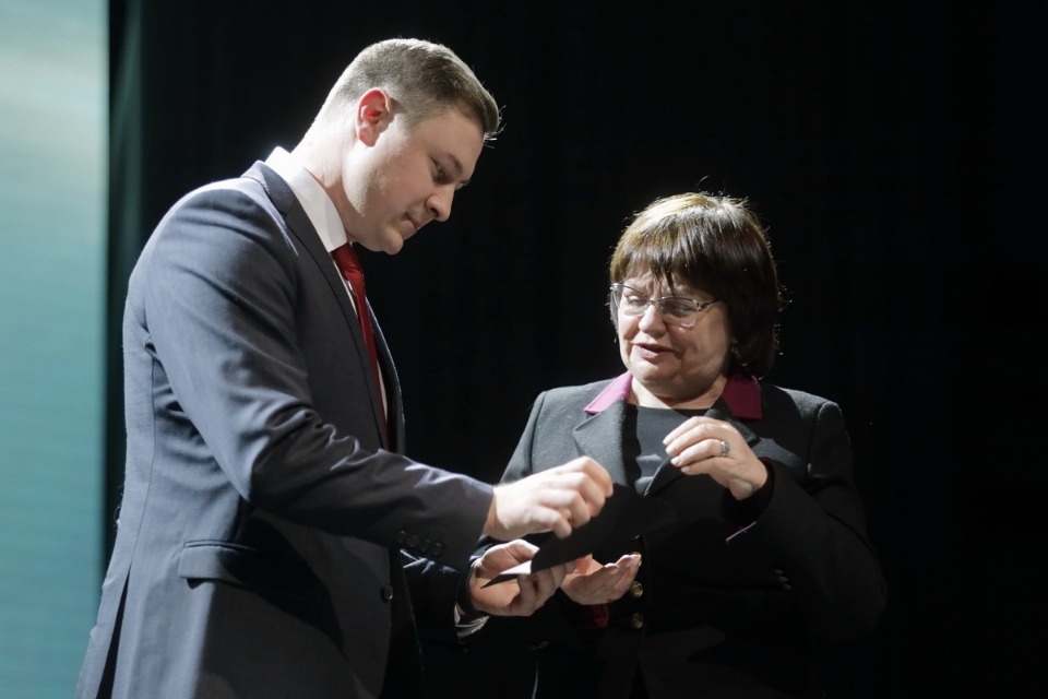 Всенародно признанные Всенародно признанные