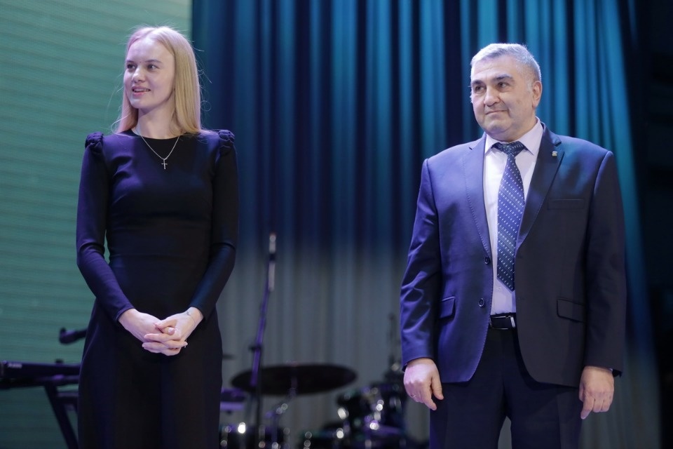 Всенародно признанные Всенародно признанные