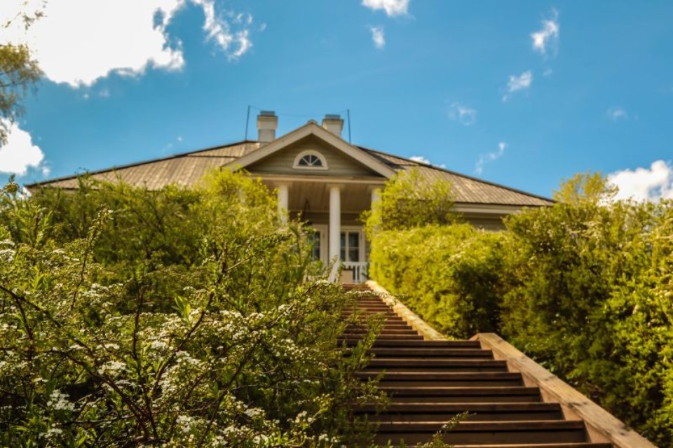 Пушкинский заповедник с 4 апреля закроется на санитарный период