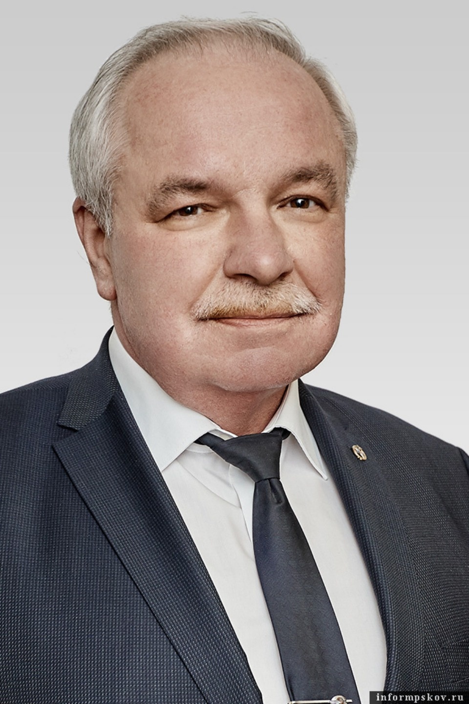 Сергей Савин покинул пост управляющего псковским отделением Центробанка