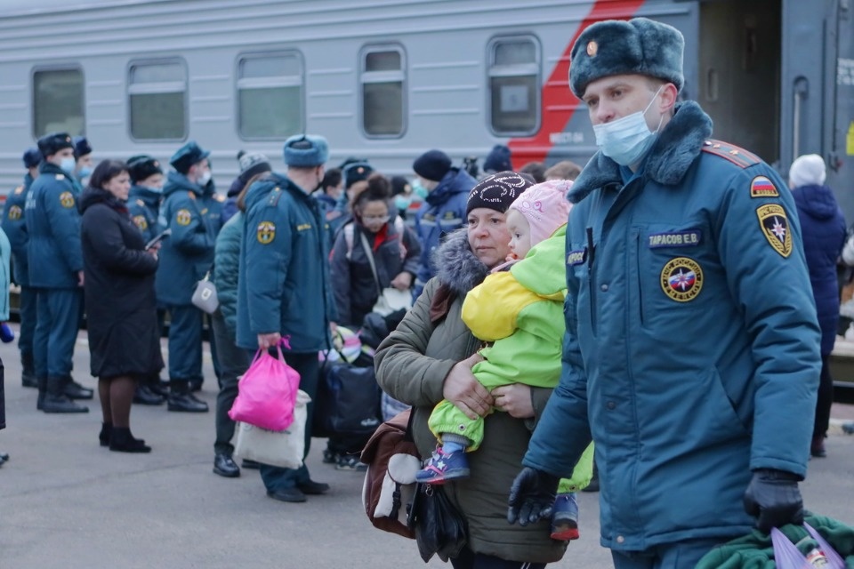  Своих не бросаем