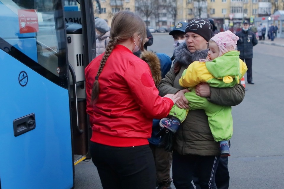  Своих не бросаем