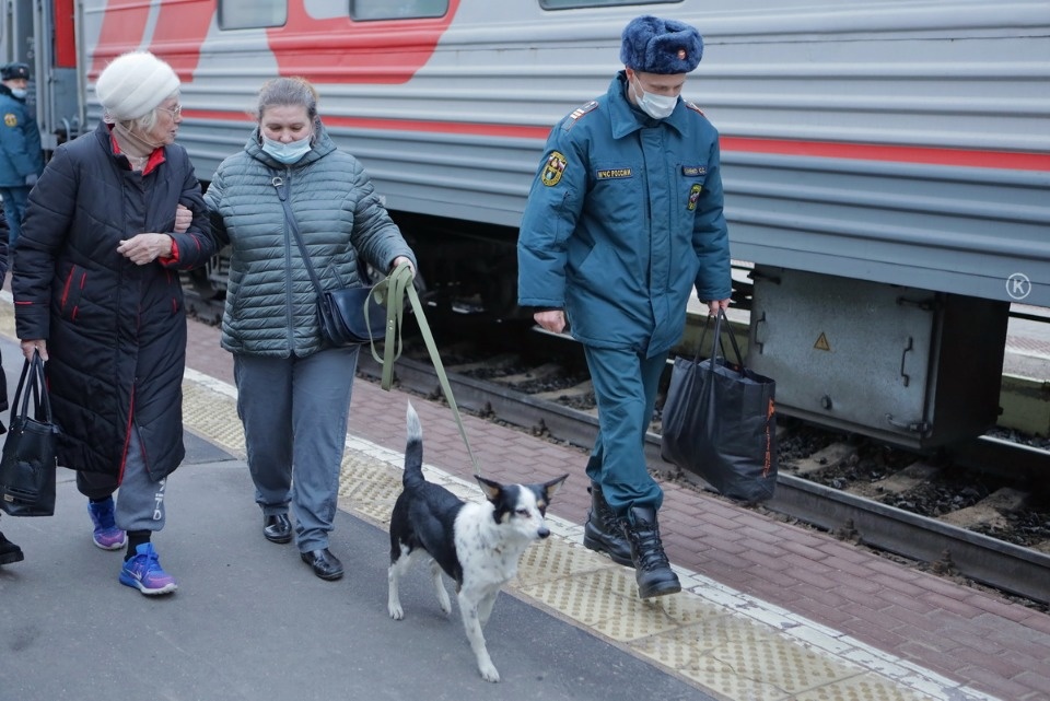 Своих не бросаем