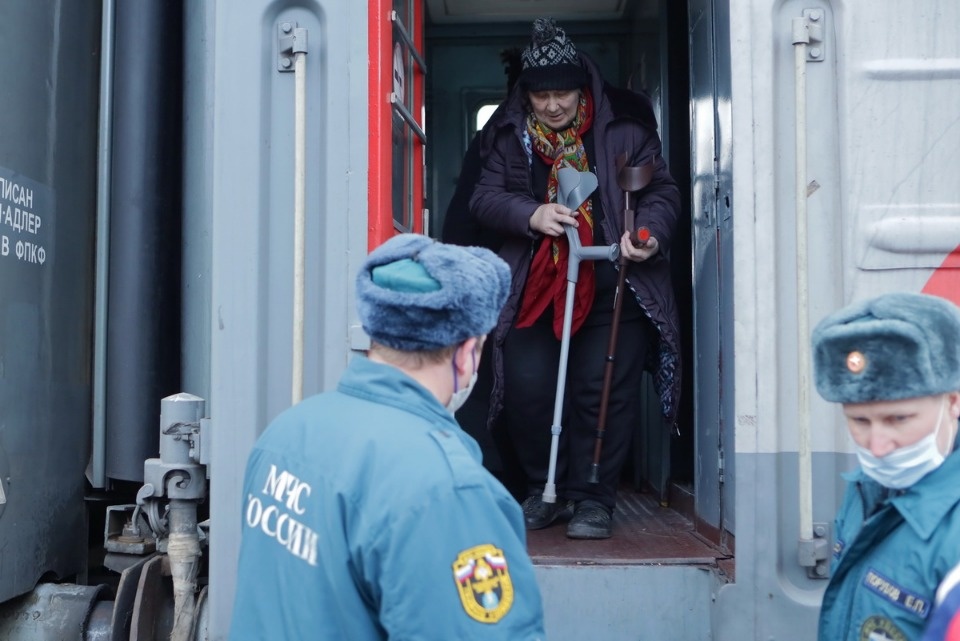  Своих не бросаем