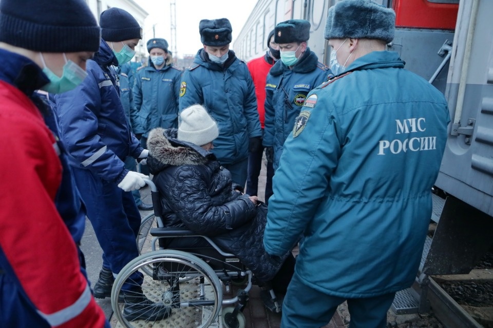  Своих не бросаем