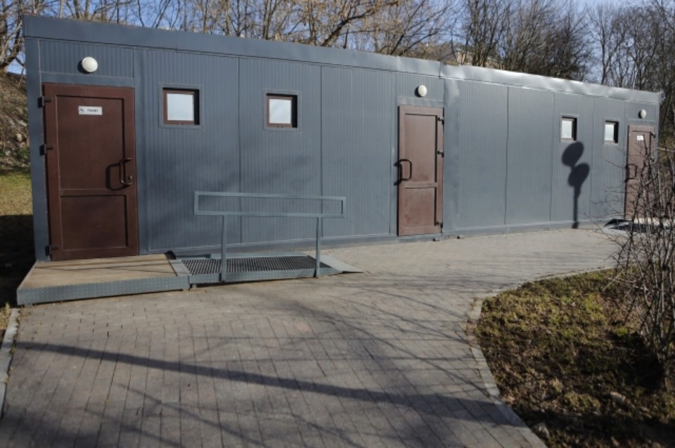 Власти решили сделать общественные туалеты в Пскове бесплатными