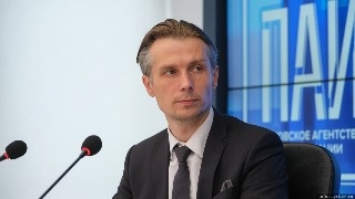 «Строят для людей»