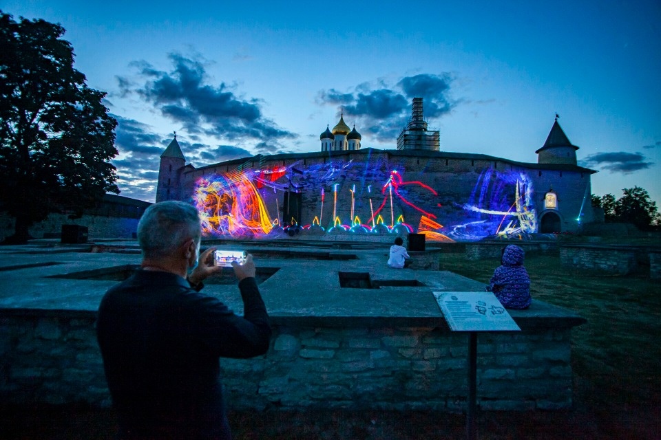 В Псковском кремле покажут посвященное Петру I лазерное шоу